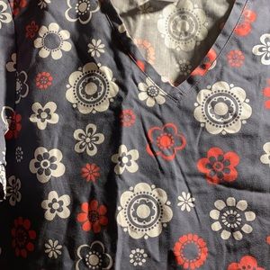 Never worn scrub top